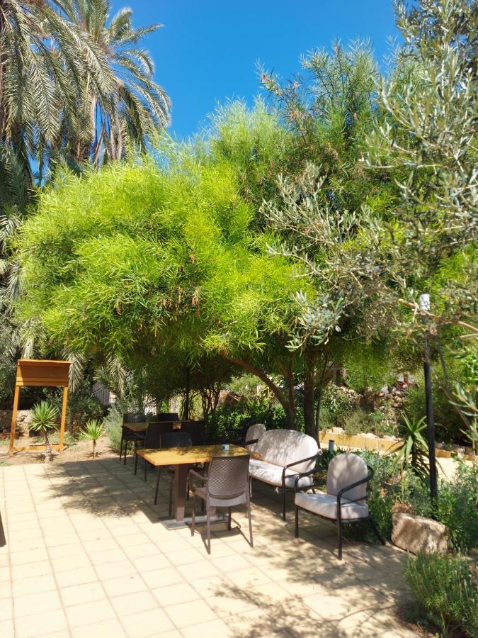 Golden Palms Guest House & Cafe Famagusta  Exterior foto