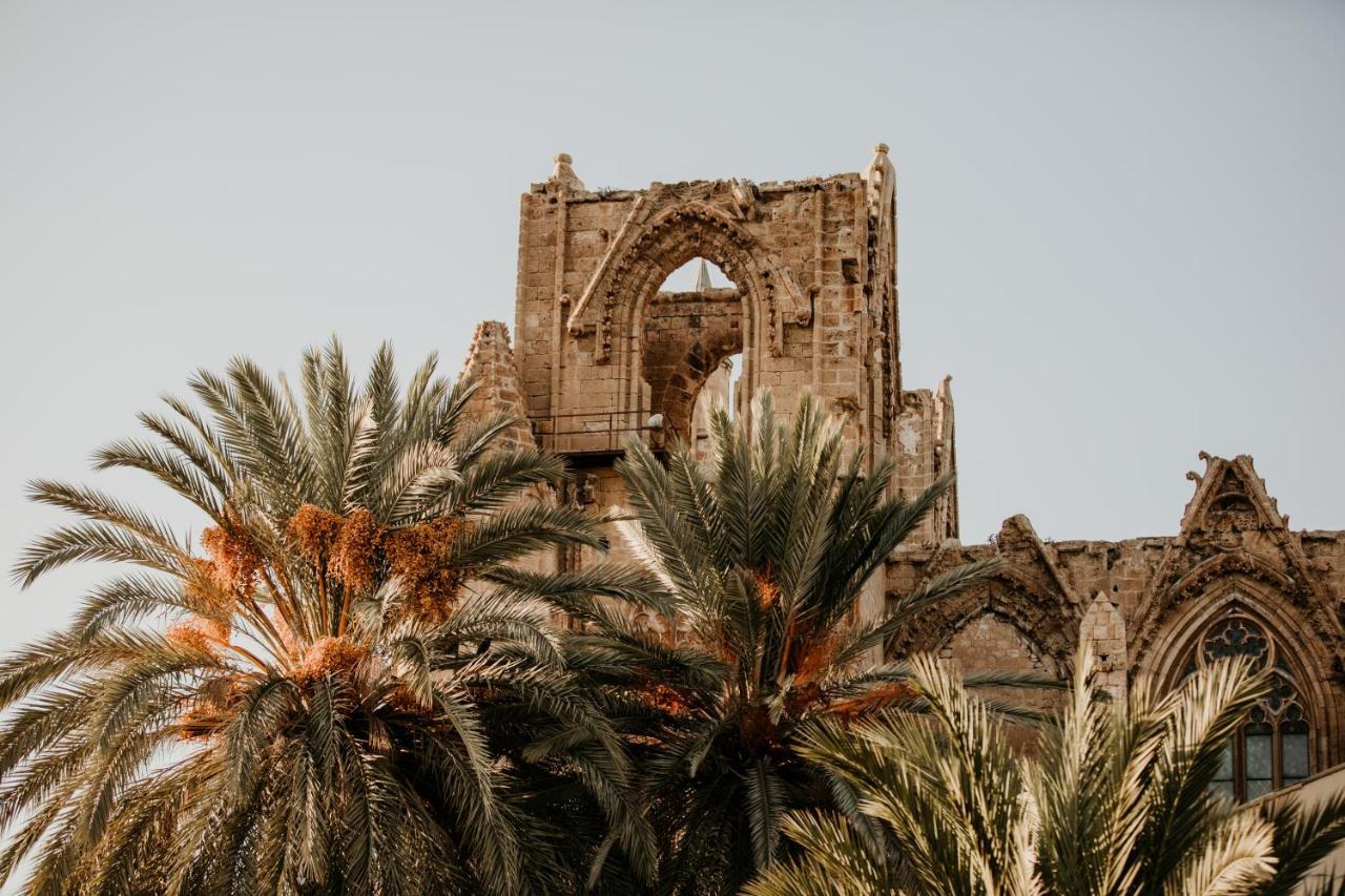 Golden Palms Guest House & Cafe Famagusta  Exterior foto
